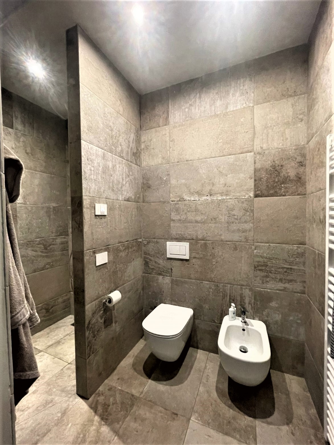 BAGNO CAMERA PADRONALE FB Interior Designer