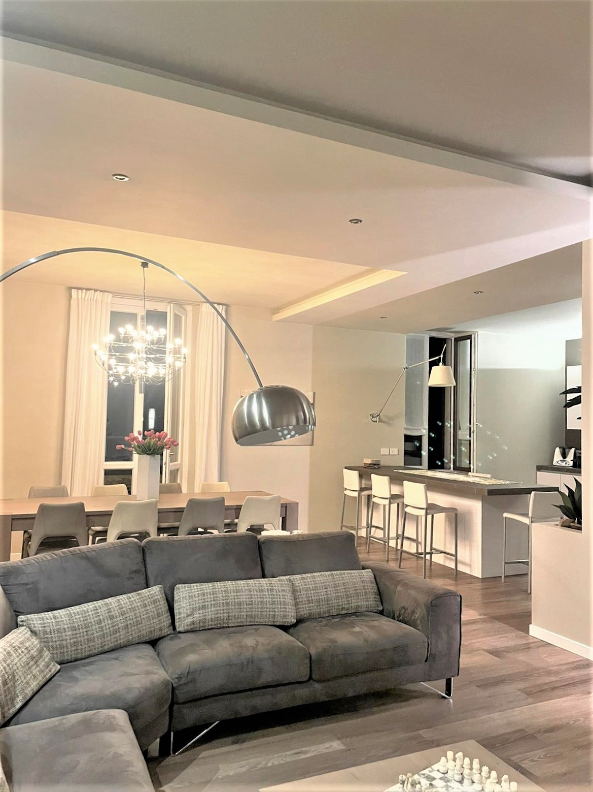 SALONE 3 FB Interior Designer